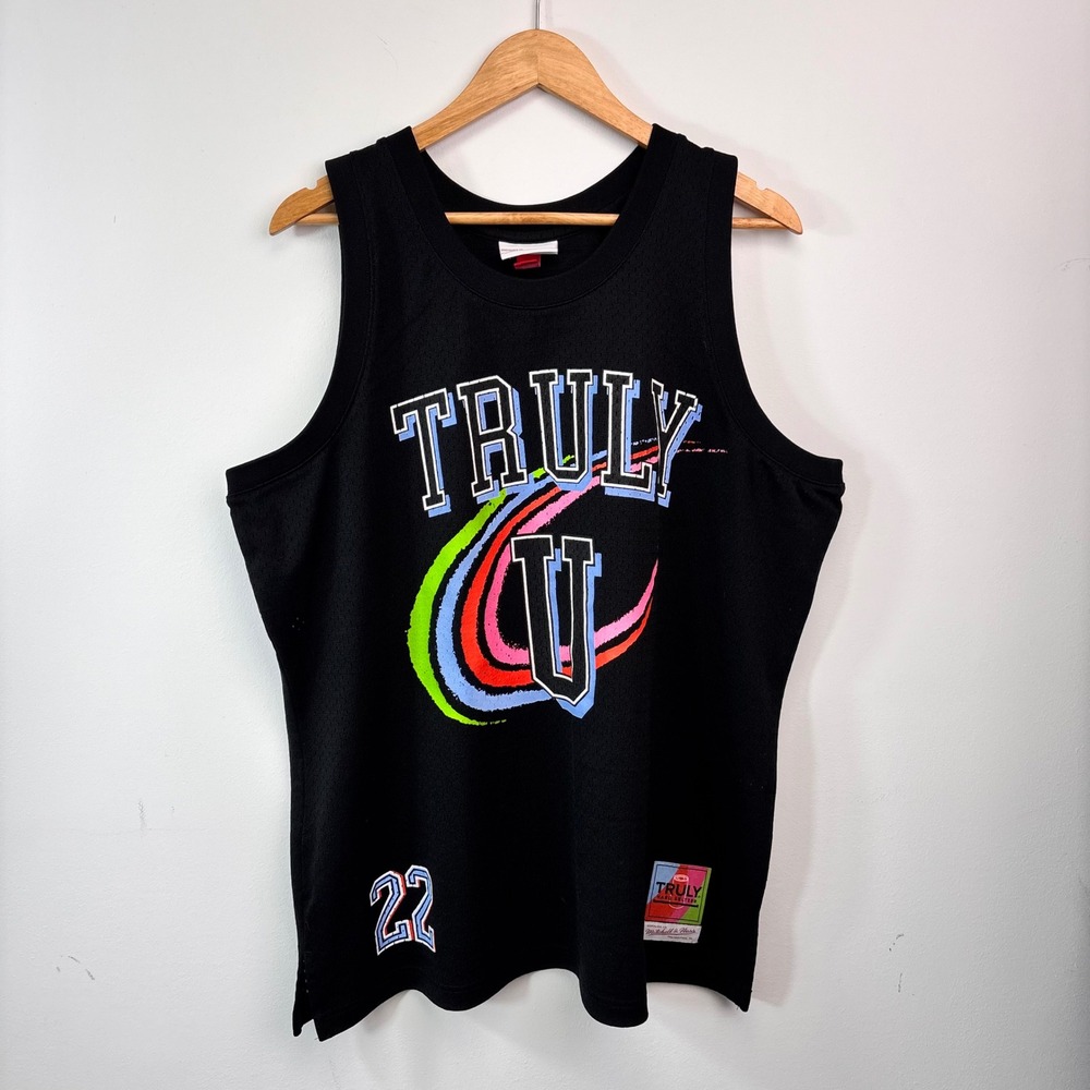 Mitchell & Ness Truly U #22 Mesh Basketball Jersey Black Rainbow XL